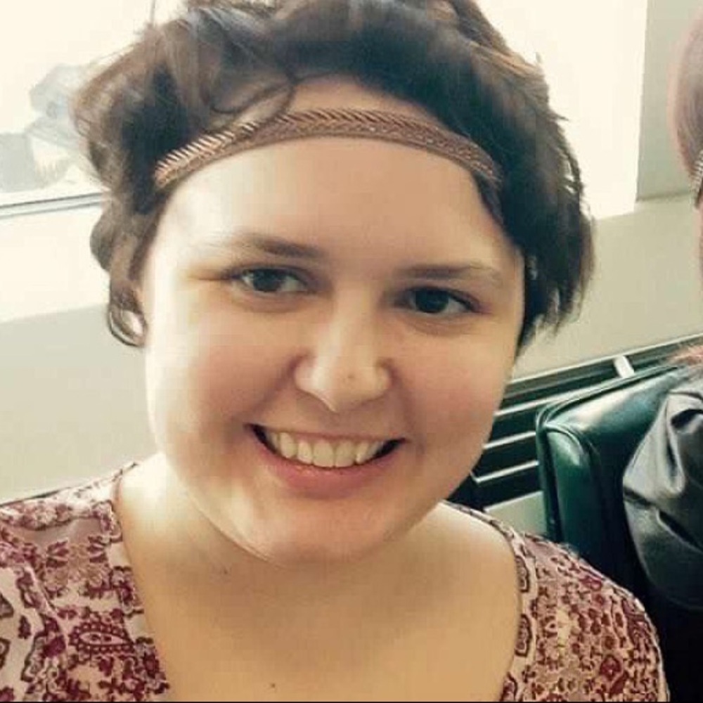 Meet your Posher, Allaura